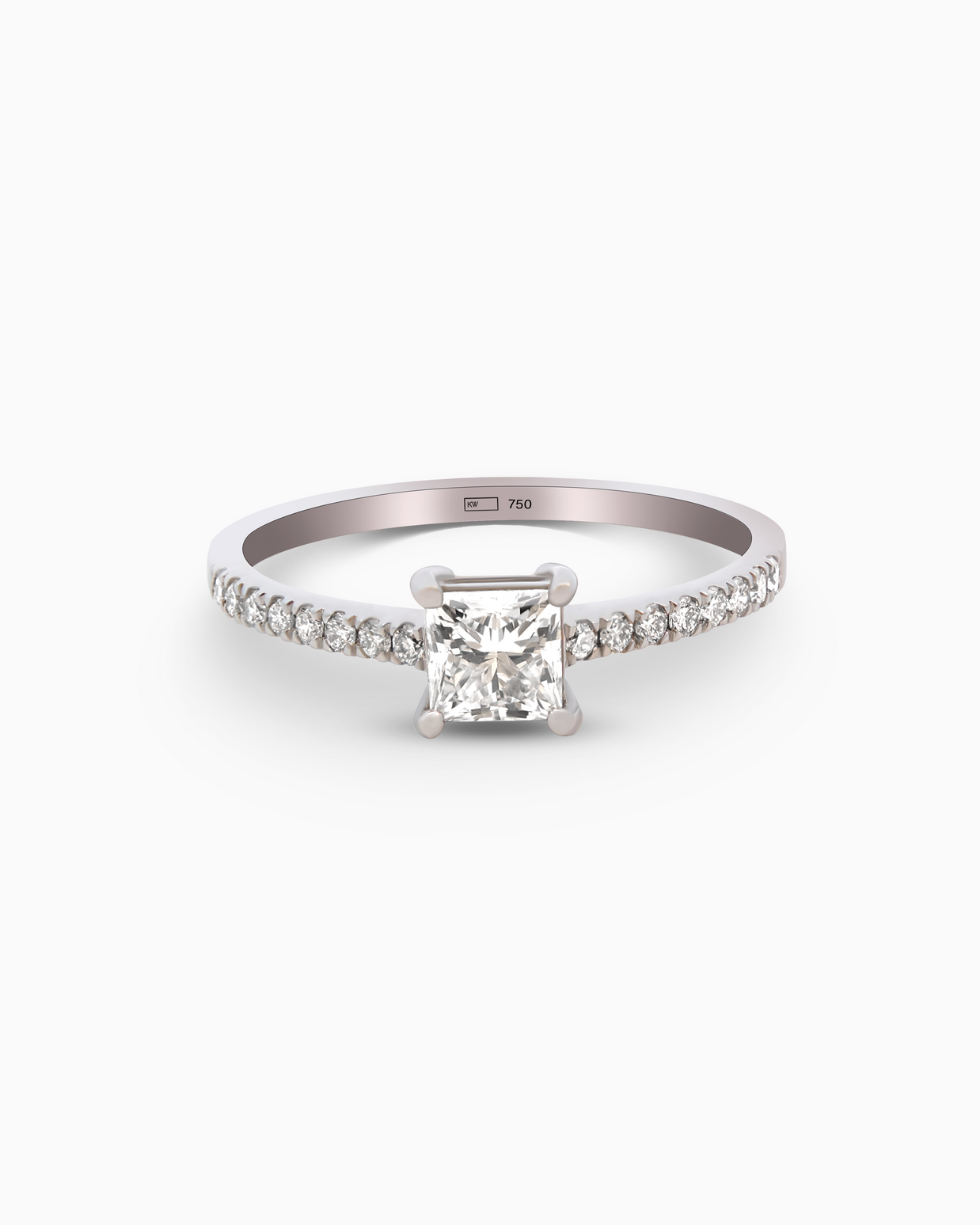18K White Gold Round & Princess Lab-Grown Diamond Ring – 0.60ct.