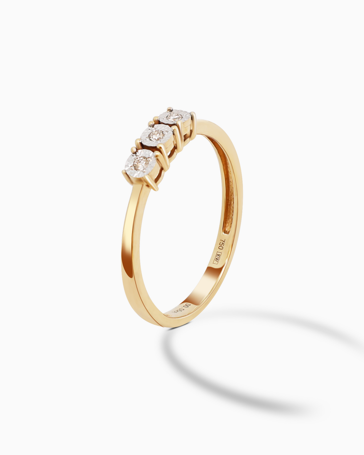 18K Gold Round Brilliant Diamond Graceful Solitaire Ring