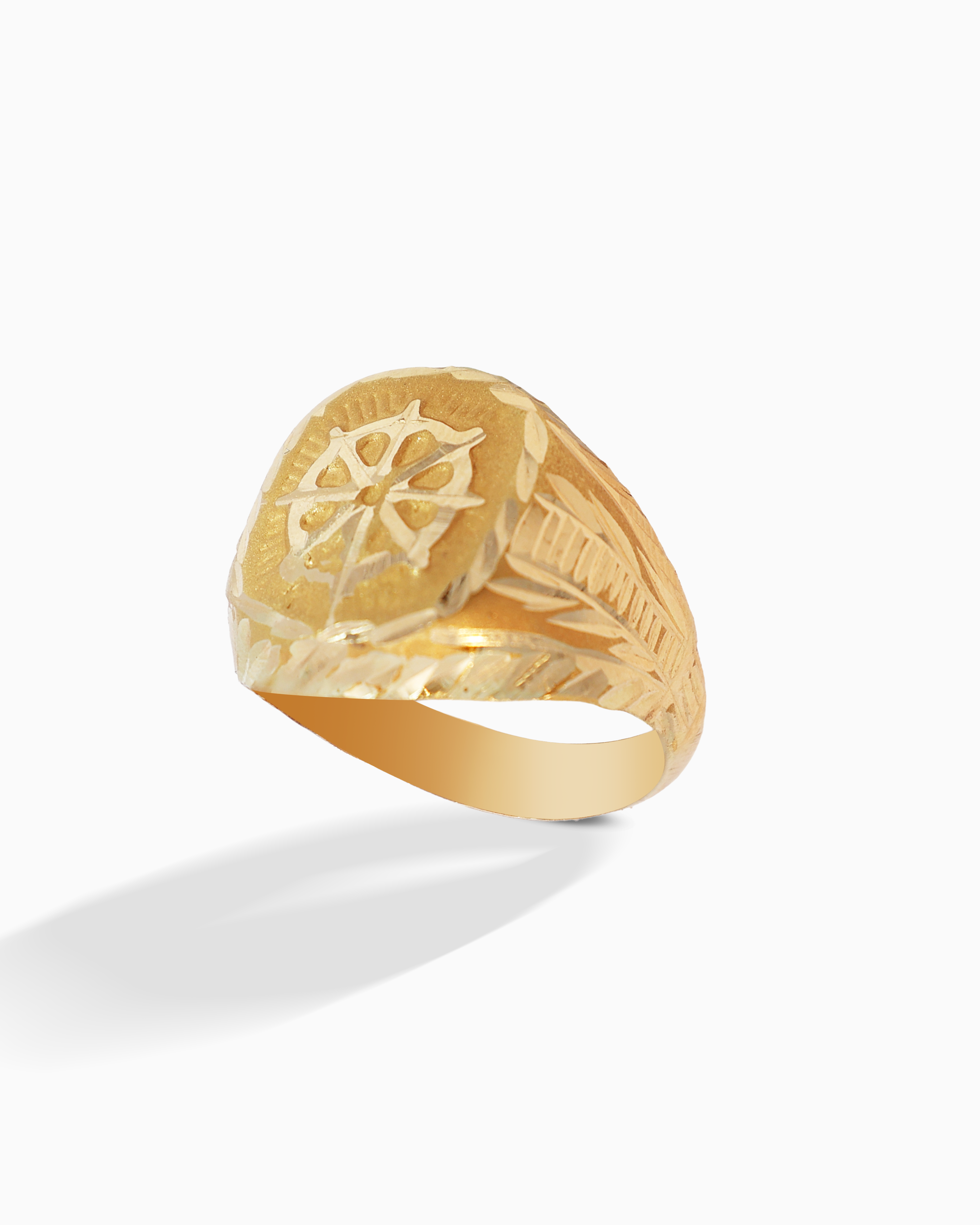 18K Yellow Gold Men’s Ring