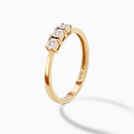 18K Gold Round Brilliant Diamond Graceful Solitaire Ring