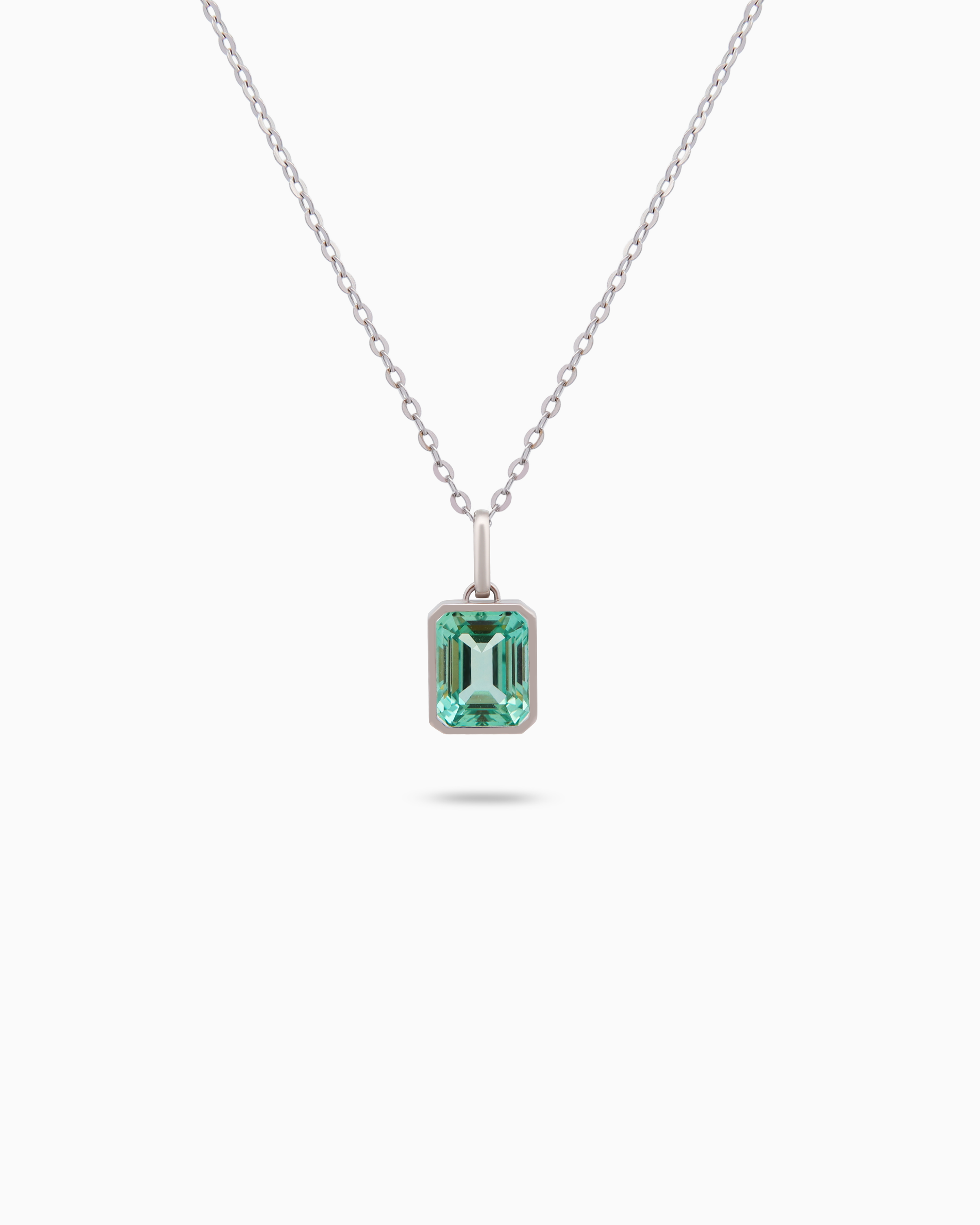 18K Gold Lab-Grown Gemstone Pendant – 4.40ct.
