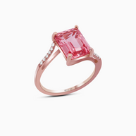 Rose Mirror Blue Sapphire Ring (Emerald Cut)