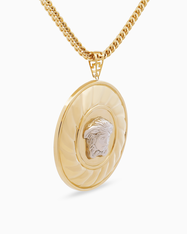 18K Gold Pendant – 11.00g.