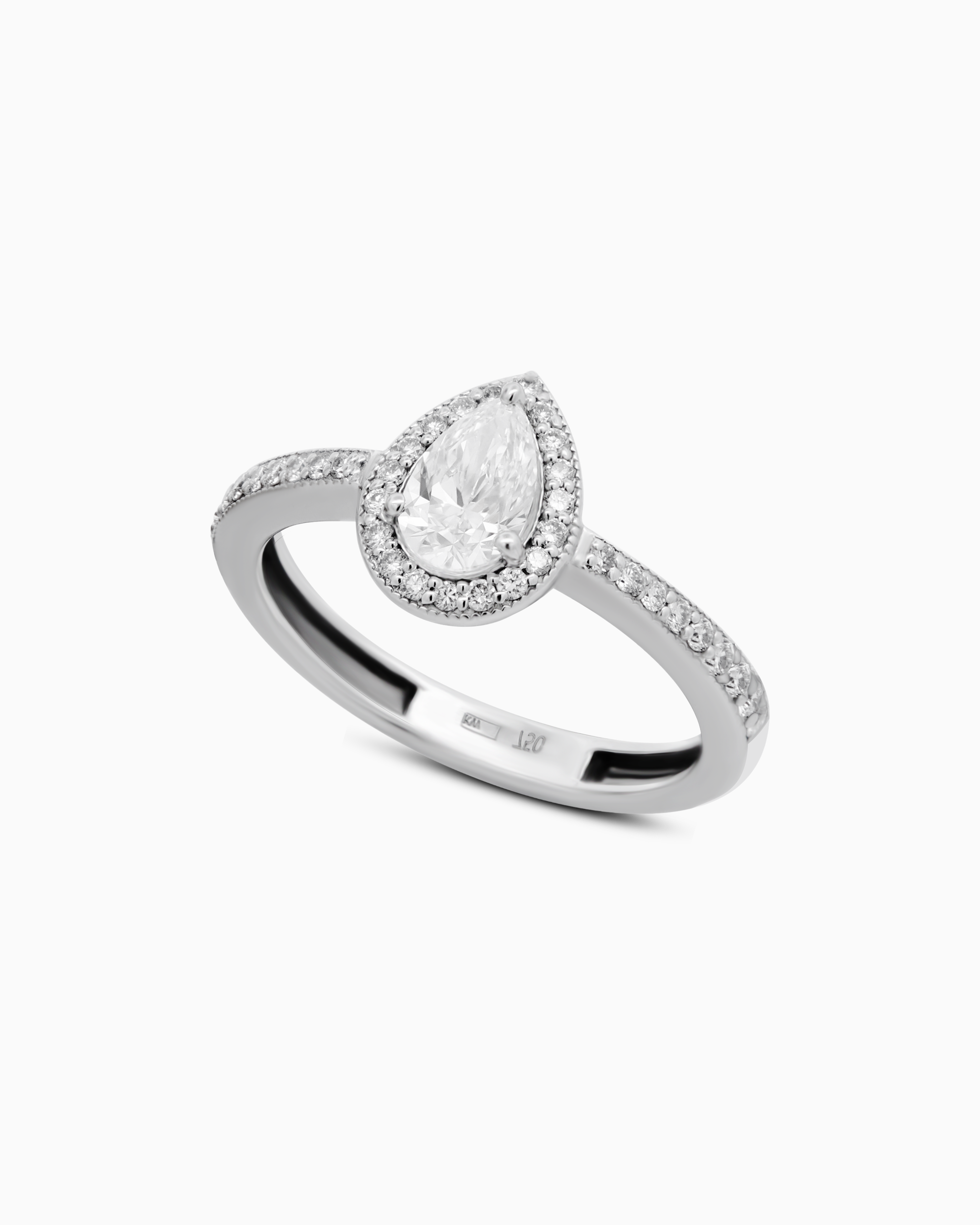 18K White Gold Pear Halo Lab-Grown Diamond Ring – 0.70ct.