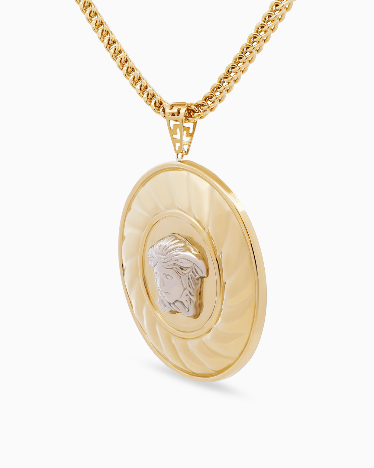 18K Gold Pendant – 11.00g.