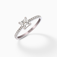 18K White Gold Round & Princess Lab-Grown Diamond Ring – 0.60ct.