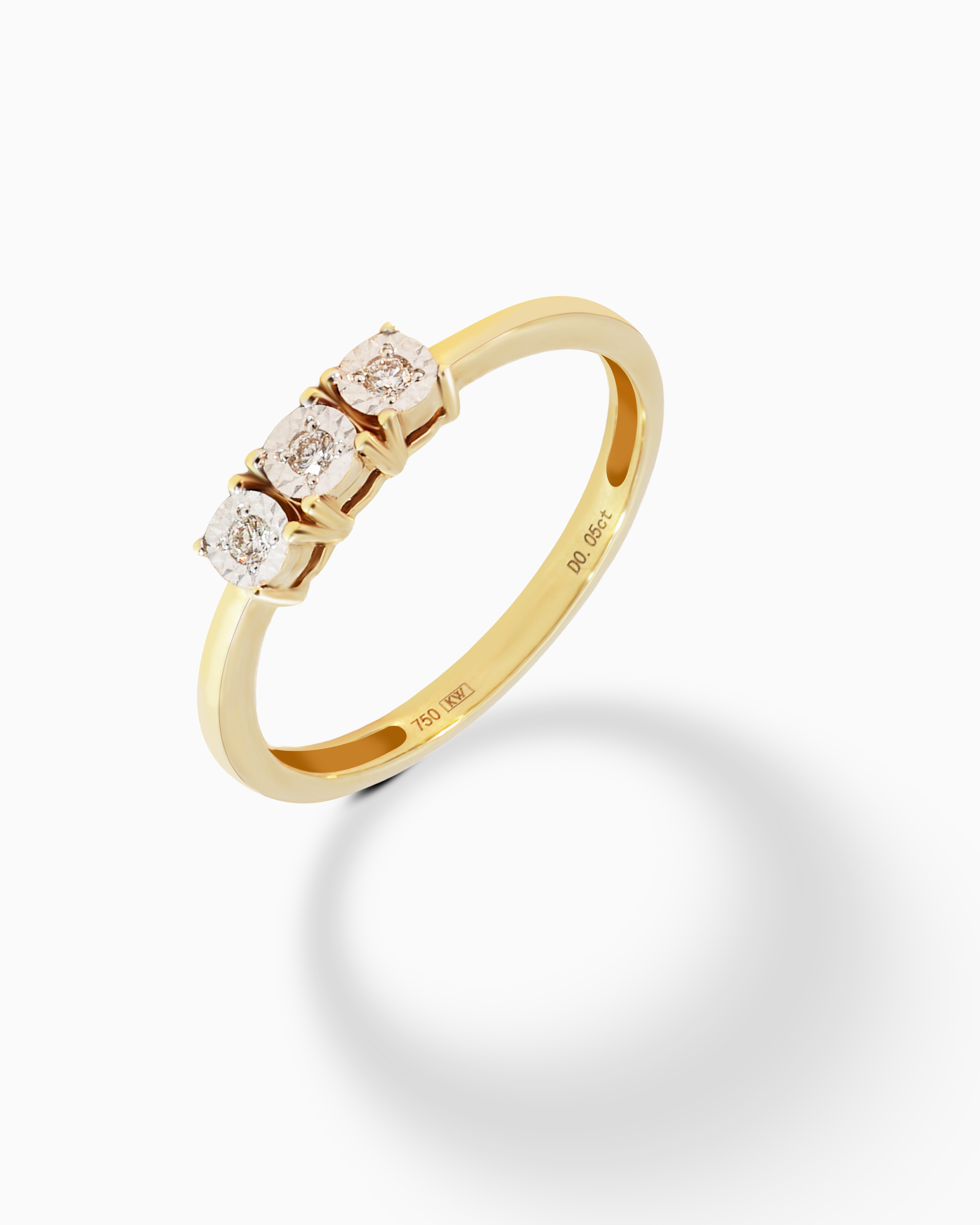 18K Gold Round Brilliant Diamond Graceful Solitaire Ring