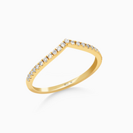 18K Gold Round Brilliant Diamond Delicate Pavé Chevron Band
