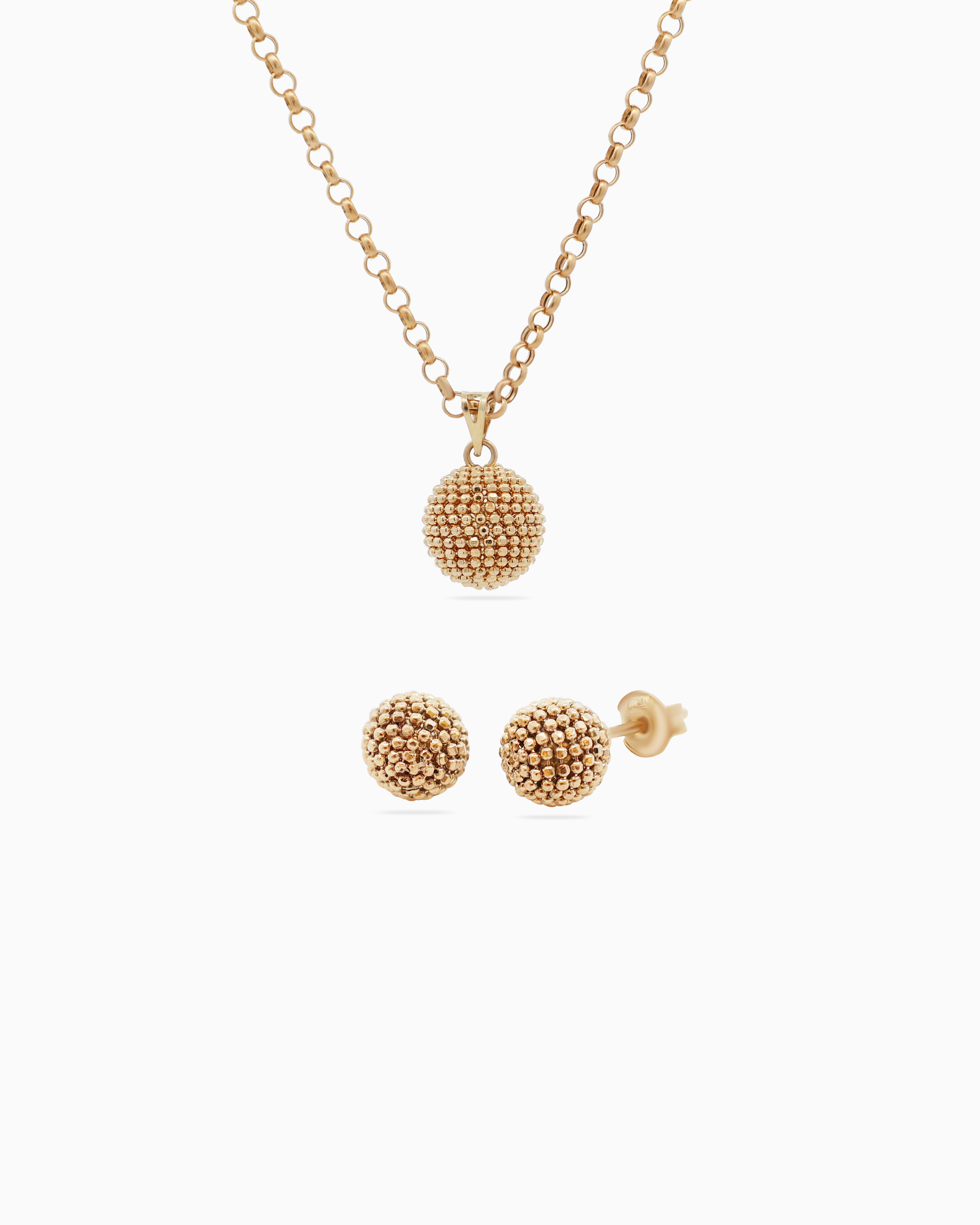 18K Yellow Gold Half Set – 7.50g.