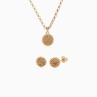 18K Yellow Gold Half Set – 7.50g.