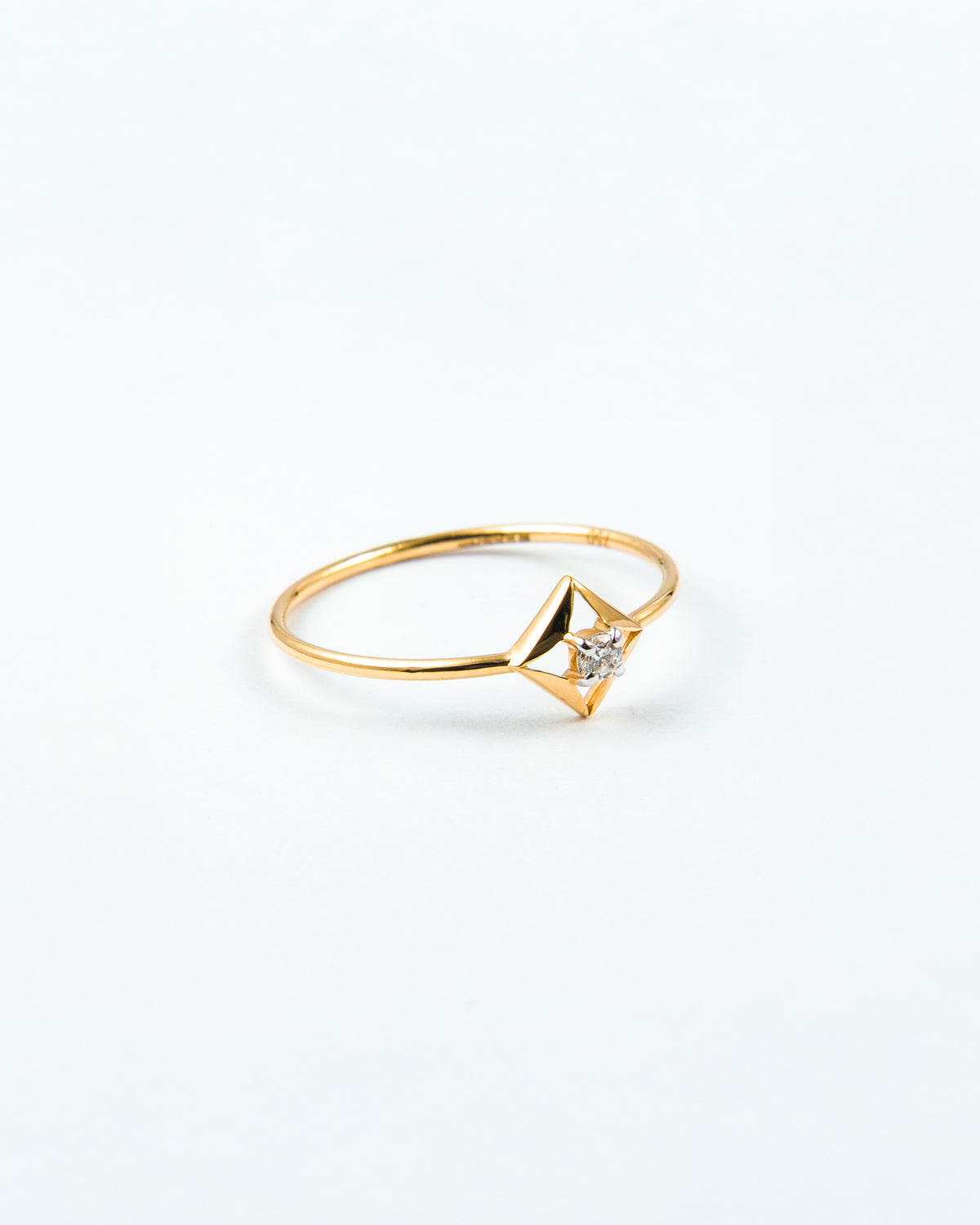 Elara Solitaire Diamond Ring