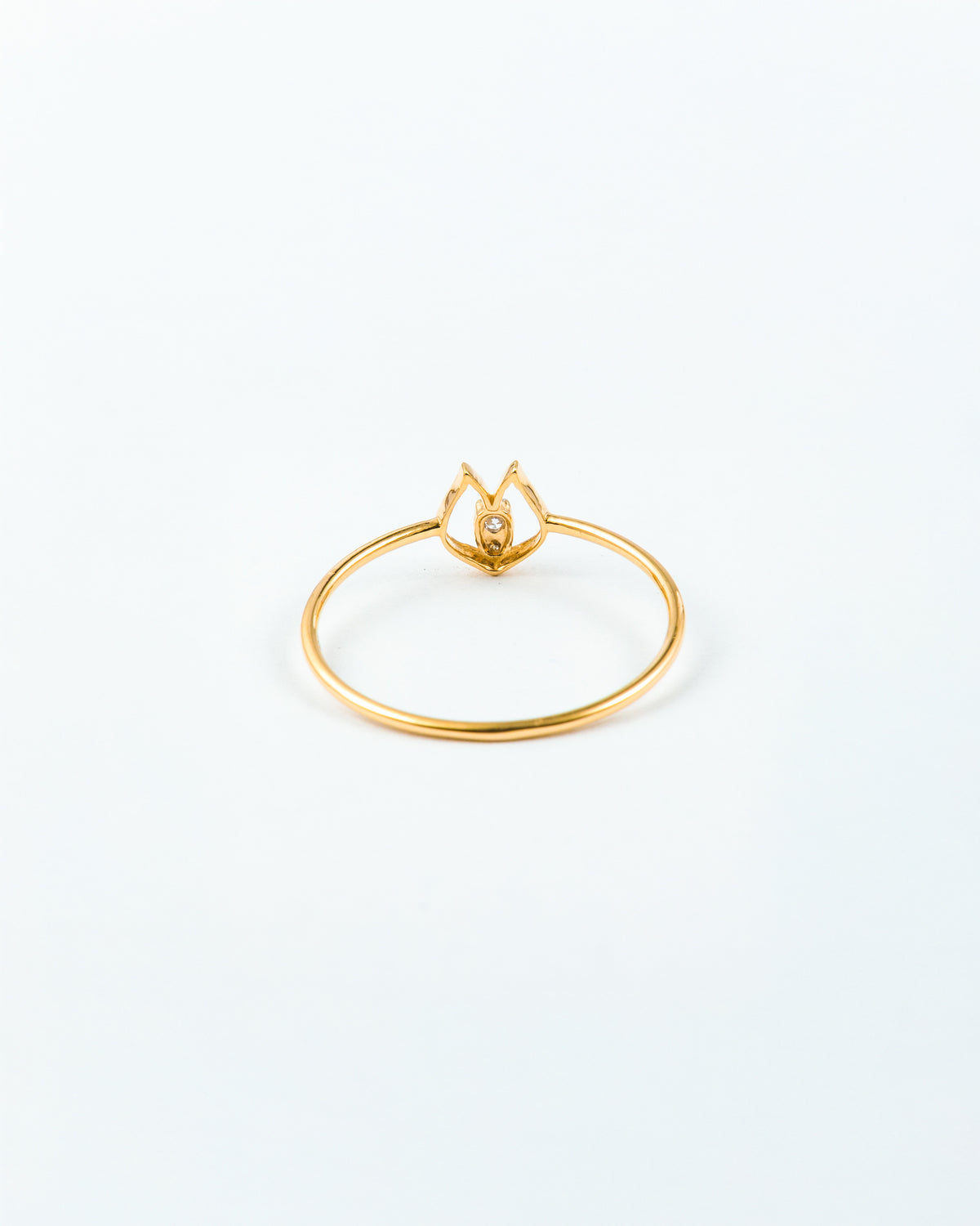 Yellow Gold Solitaire Ring with Stylized Setting