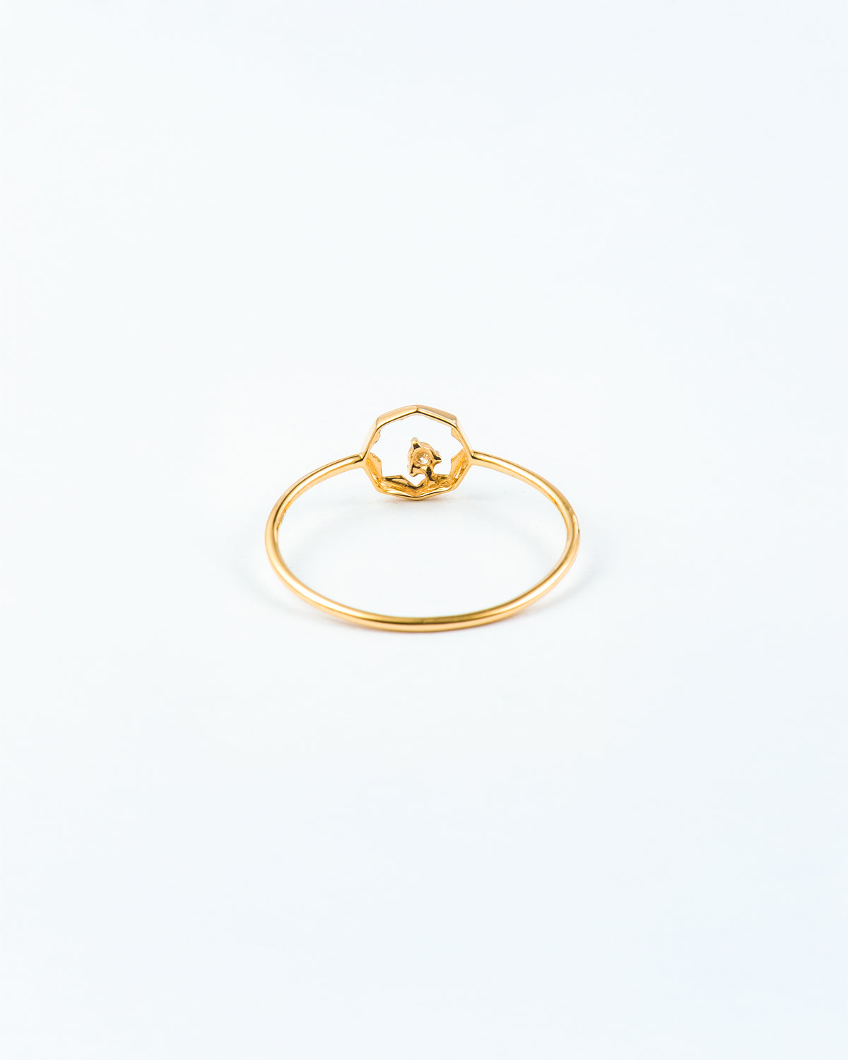 Zephyr Diamond Ring