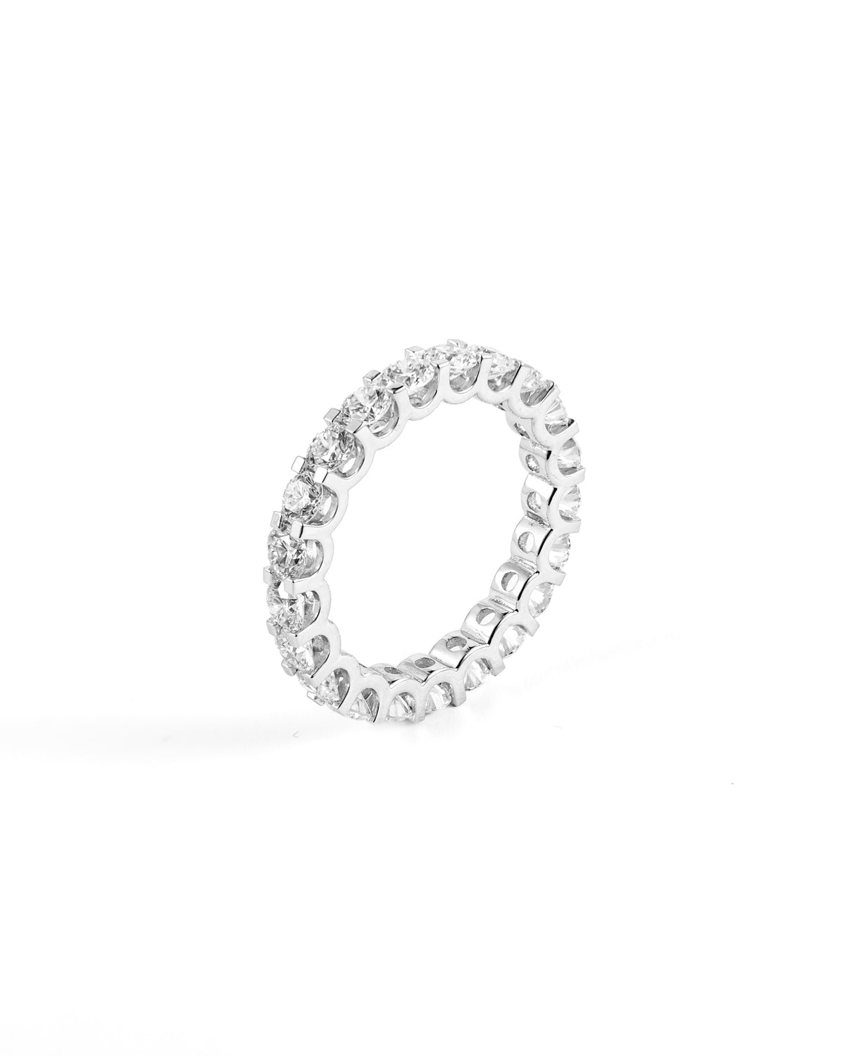 Shared-Prong Round Brilliant Lab-Grown Diamond Eternity Ring