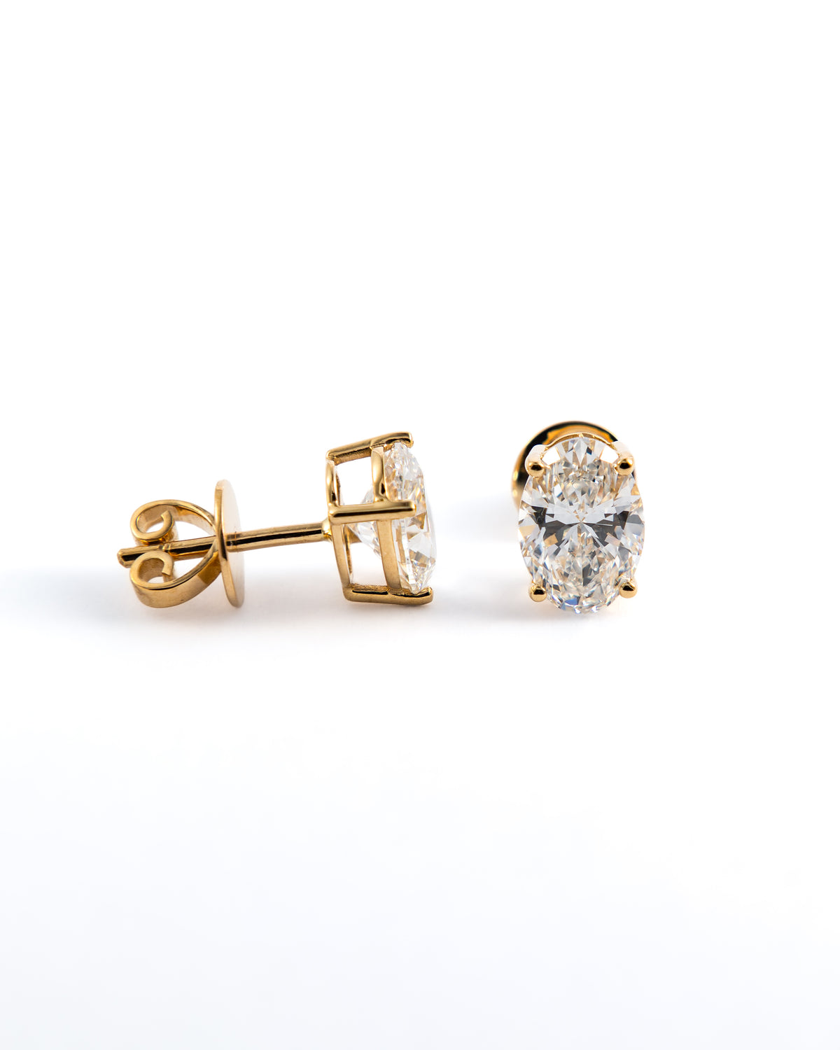 Classic Oval Brilliant Lab-Grown Diamond Stud Earrings