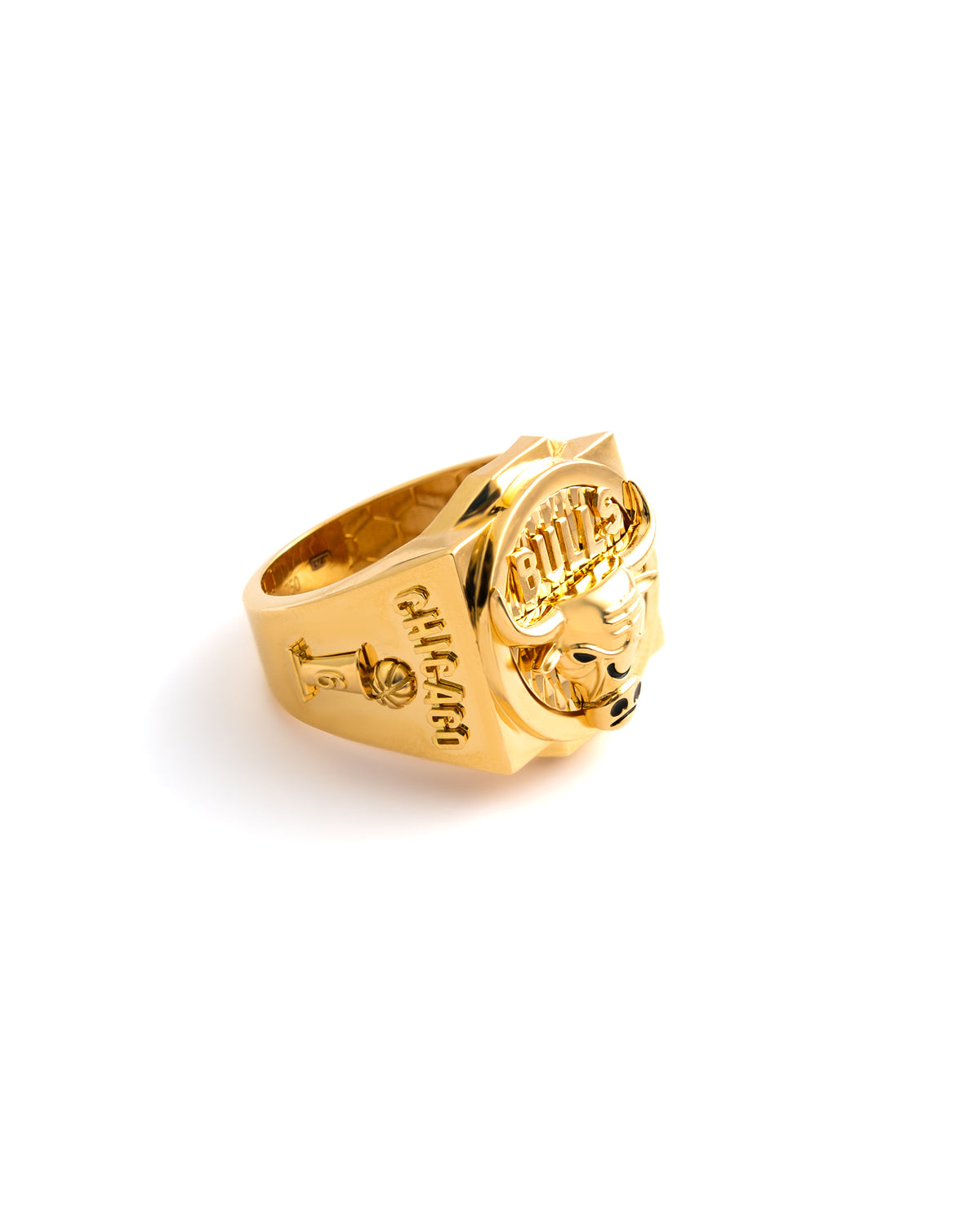 Chicago Bulls Motif Signet Ring in 18K Yellow Gold