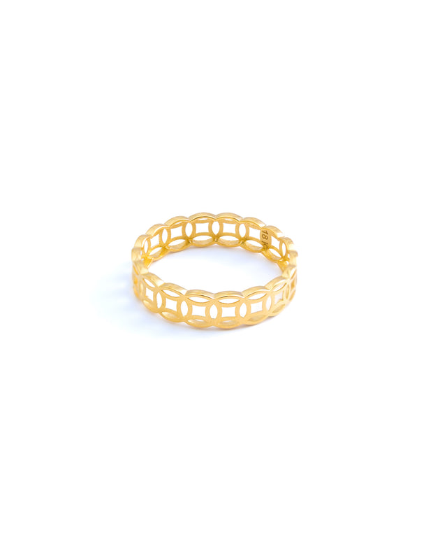 Lucky Link 18K Yellow Gold Openwork Ring
