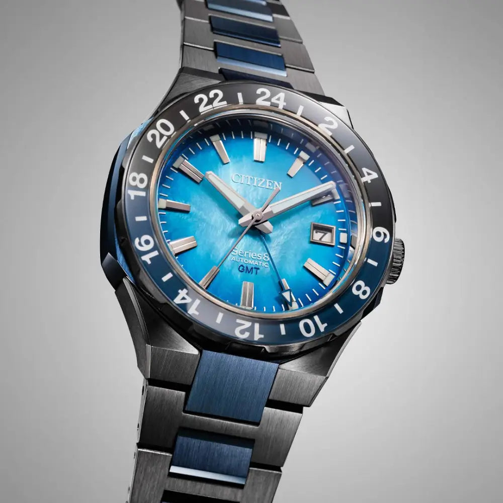 Citizen Series 8 880 GMT 