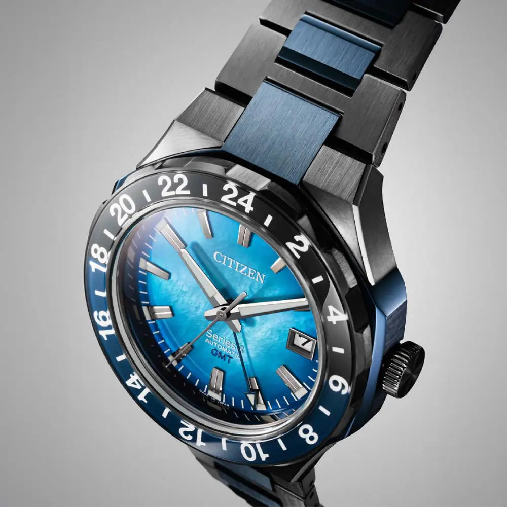 Citizen Series 8 880 GMT 