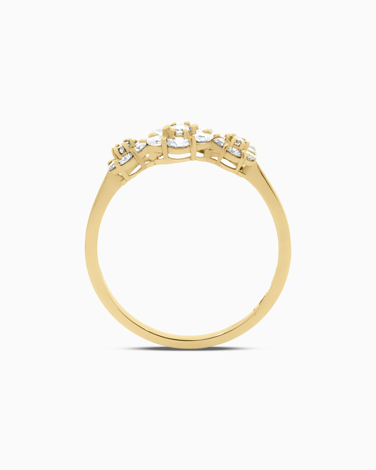 18K Gold Round Brilliant Diamond Bold Solitaire Ring