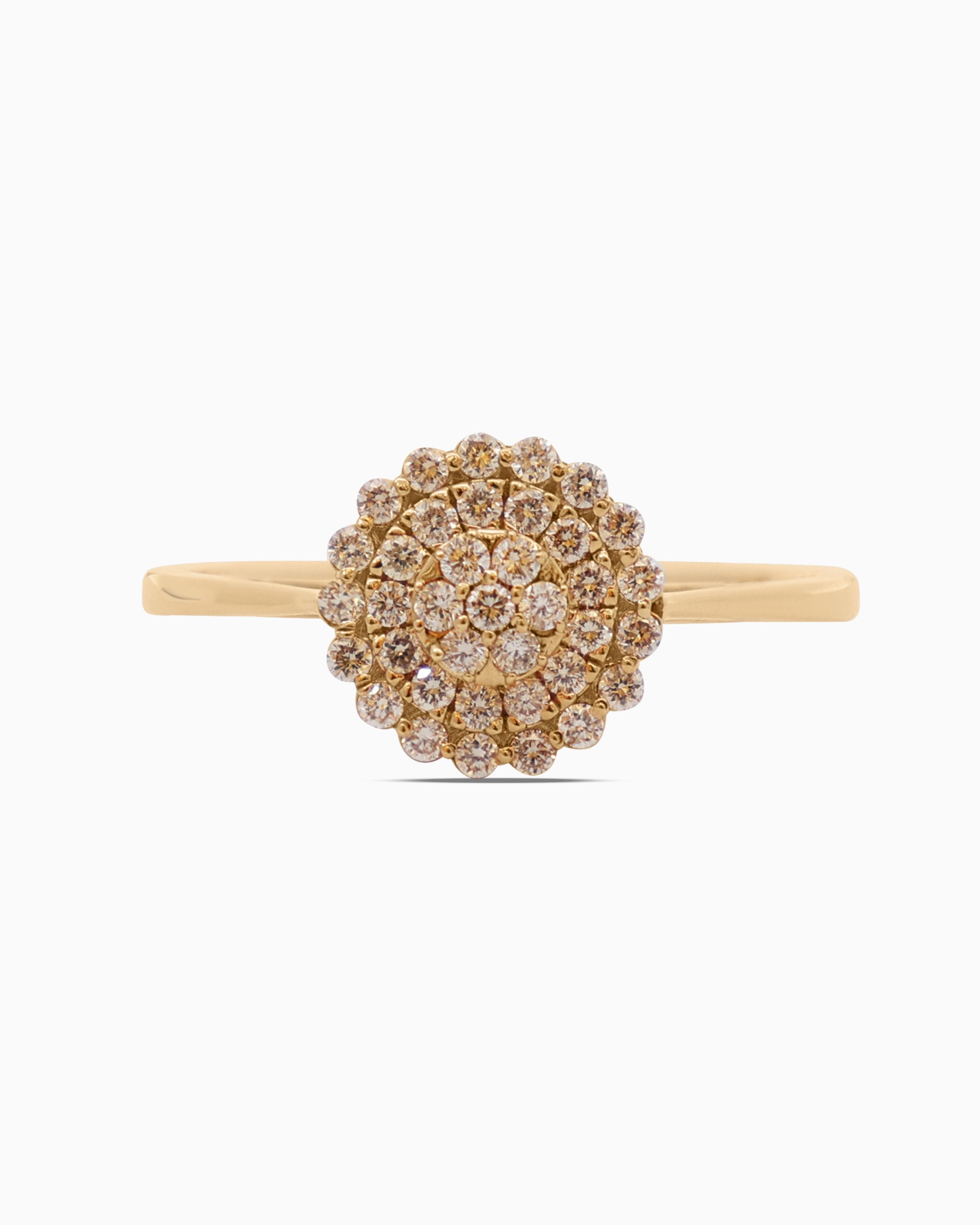 18K Gold Round Brilliant Diamond Bold Solitaire Ring