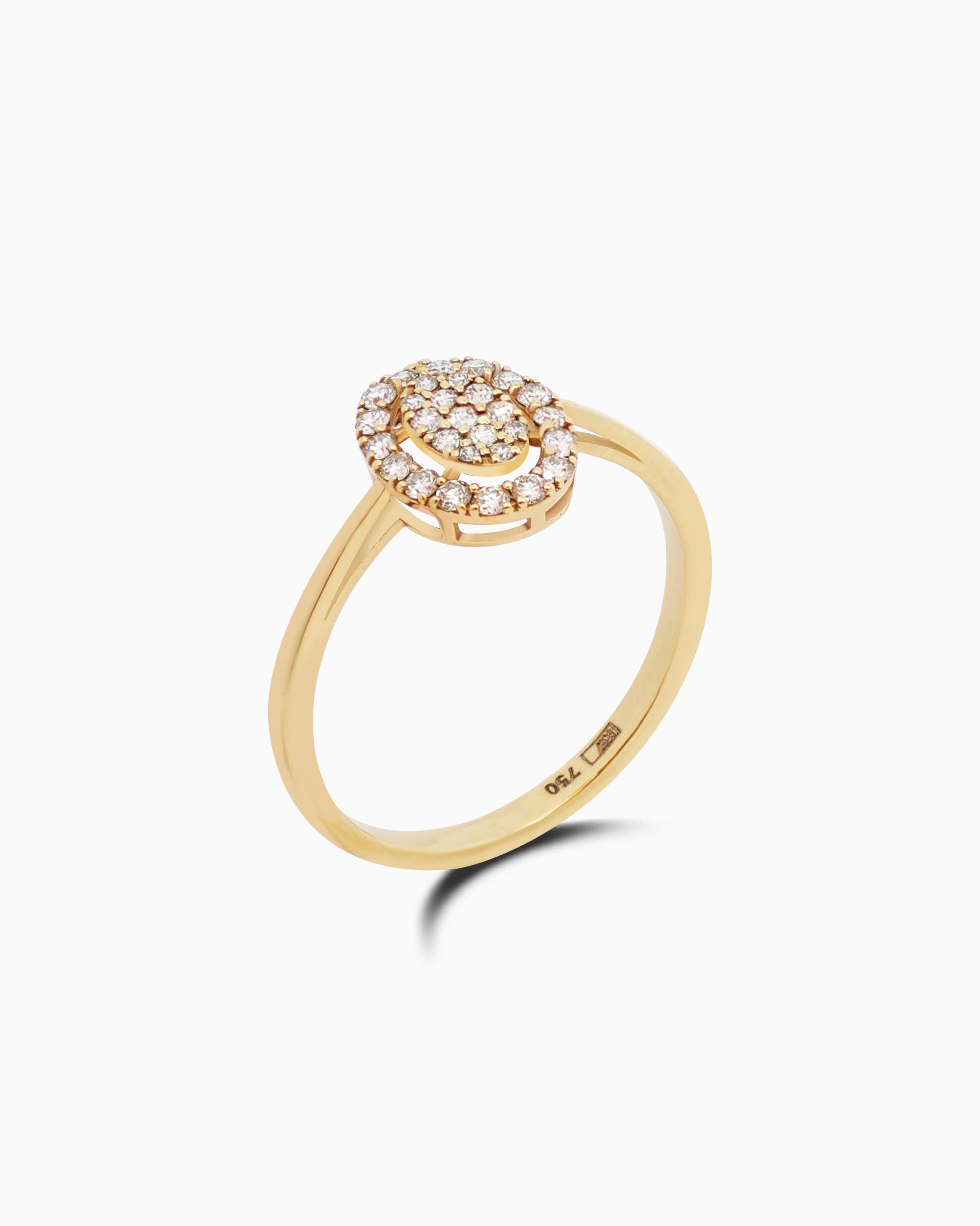 18K Gold Round Brilliant Diamond Refined Solitaire Ring