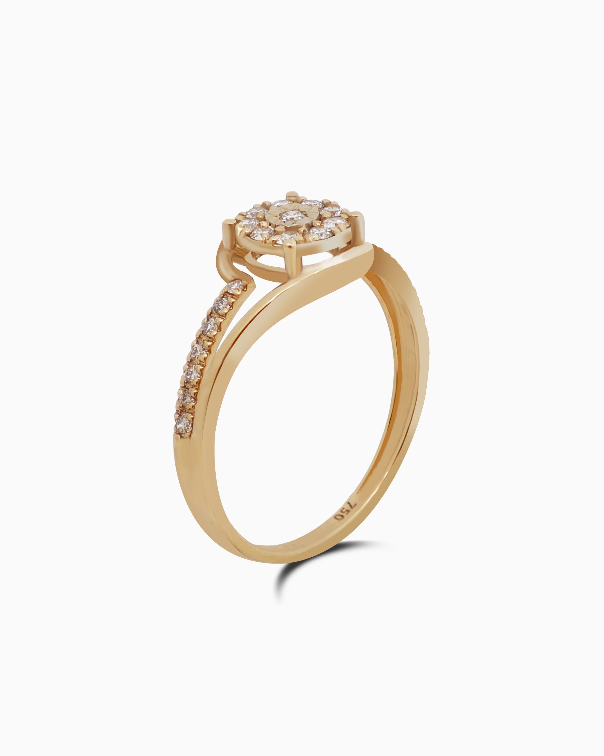 18K Gold Round Brilliant Diamond Refined Solitaire Ring