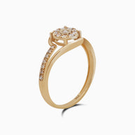 18K Gold Round Brilliant Diamond Refined Solitaire Ring