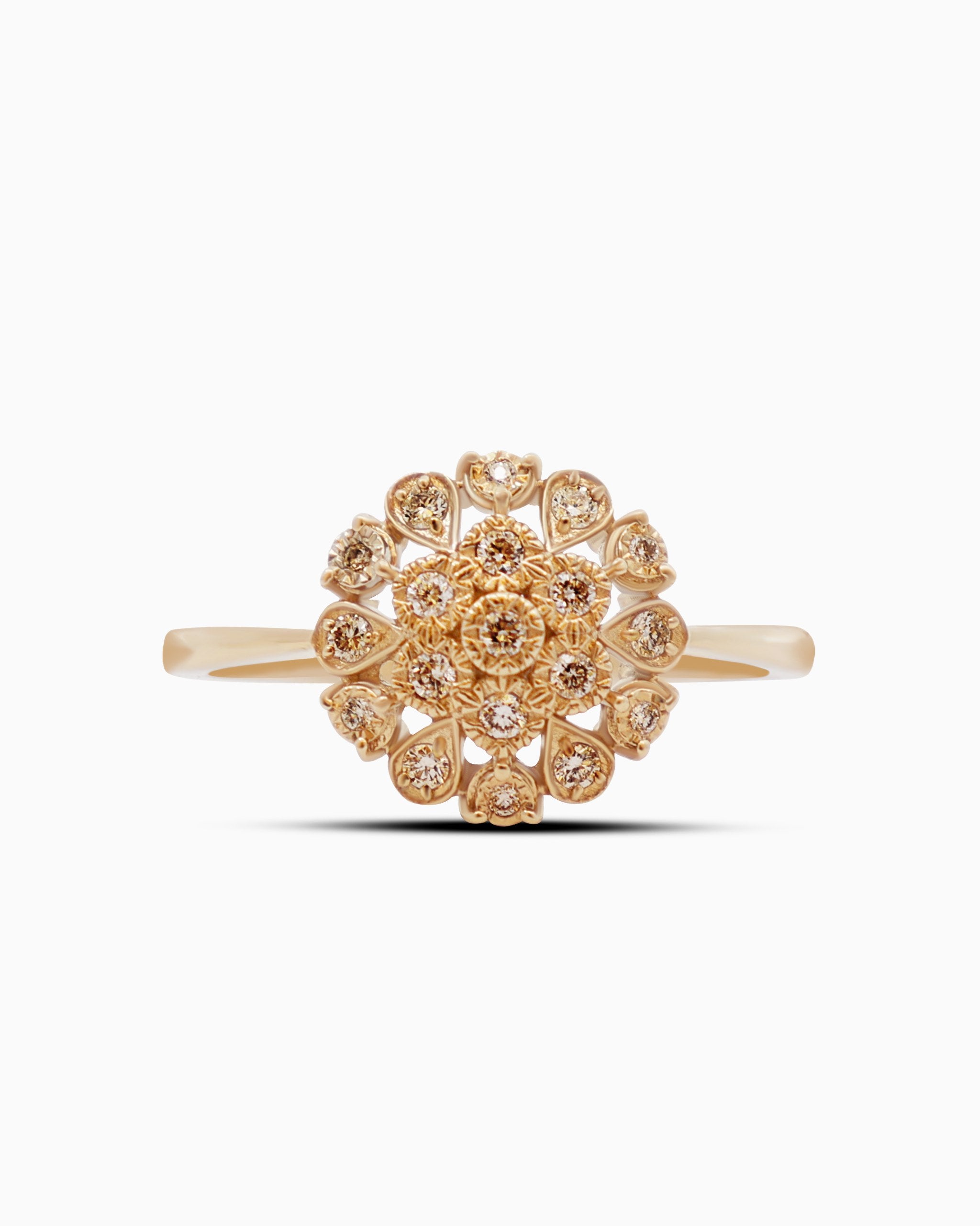 18K Gold Round Brilliant Diamond Bold Solitaire Ring