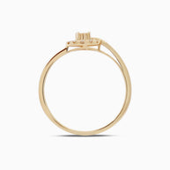18K Gold Round Brilliant Diamond Delicate Solitaire Ring