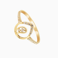 18K Gold Round Brilliant Diamond Elegant Solitaire Ring