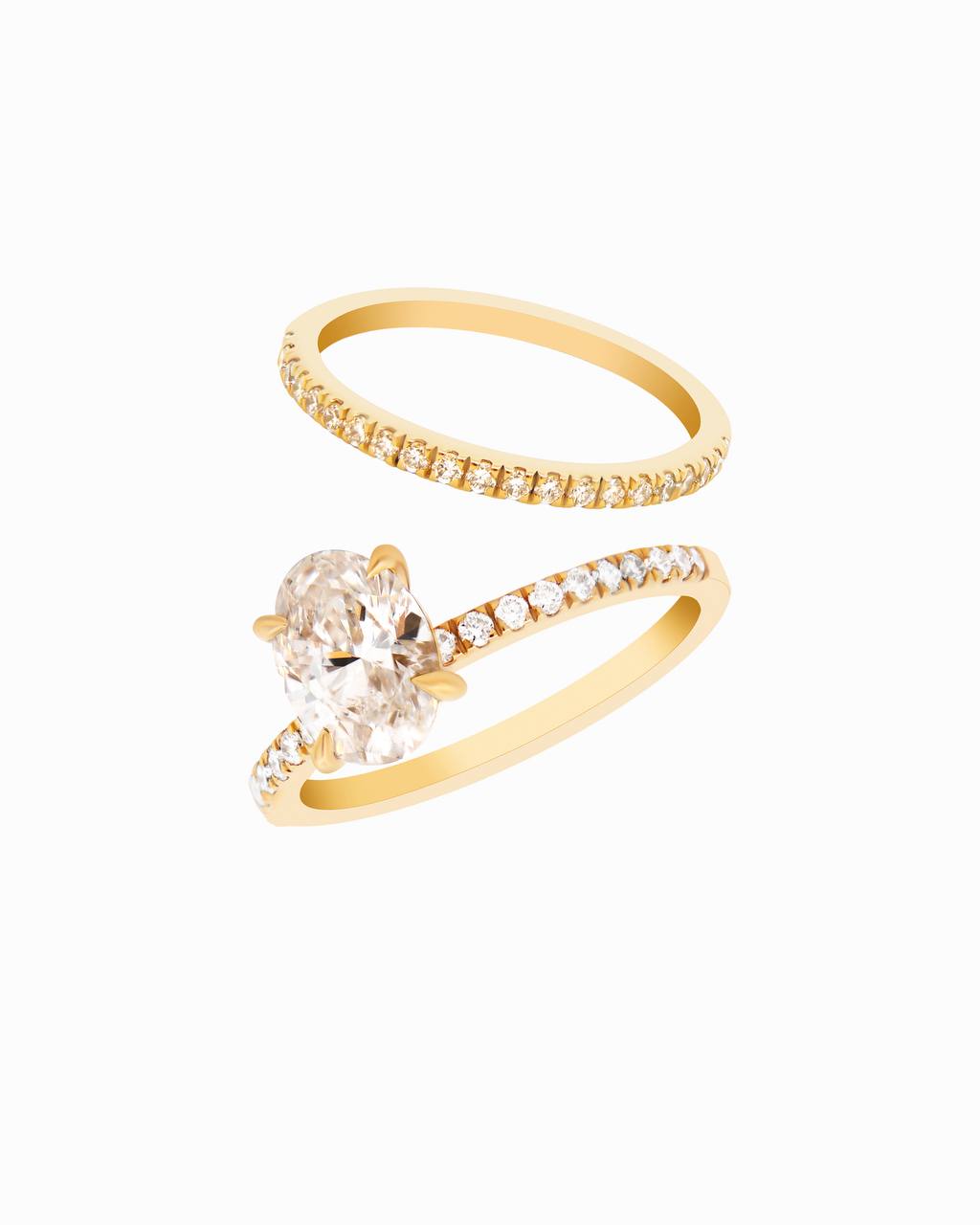 18K Yellow Gold Round & Oval Lab-Grown Diamond Ring – 1.40ct.