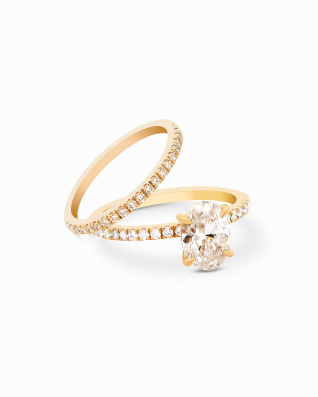 18K Yellow Gold Round & Oval Lab-Grown Diamond Ring – 1.40ct.