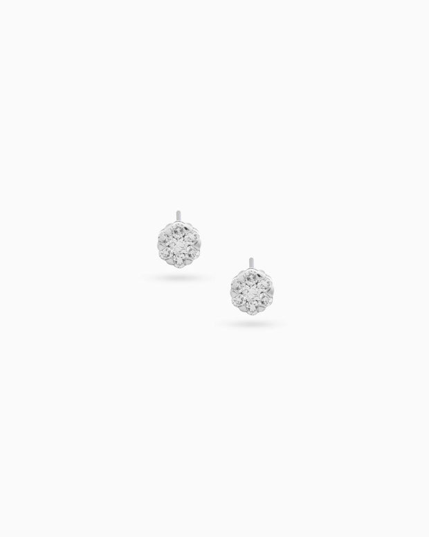 18K Gold 14-Stone Diamond Stud Earrings – 0.20ct.