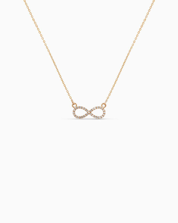 18K Yellow Gold 31-Stone Diamond Pendant Necklace – 0.10ct.