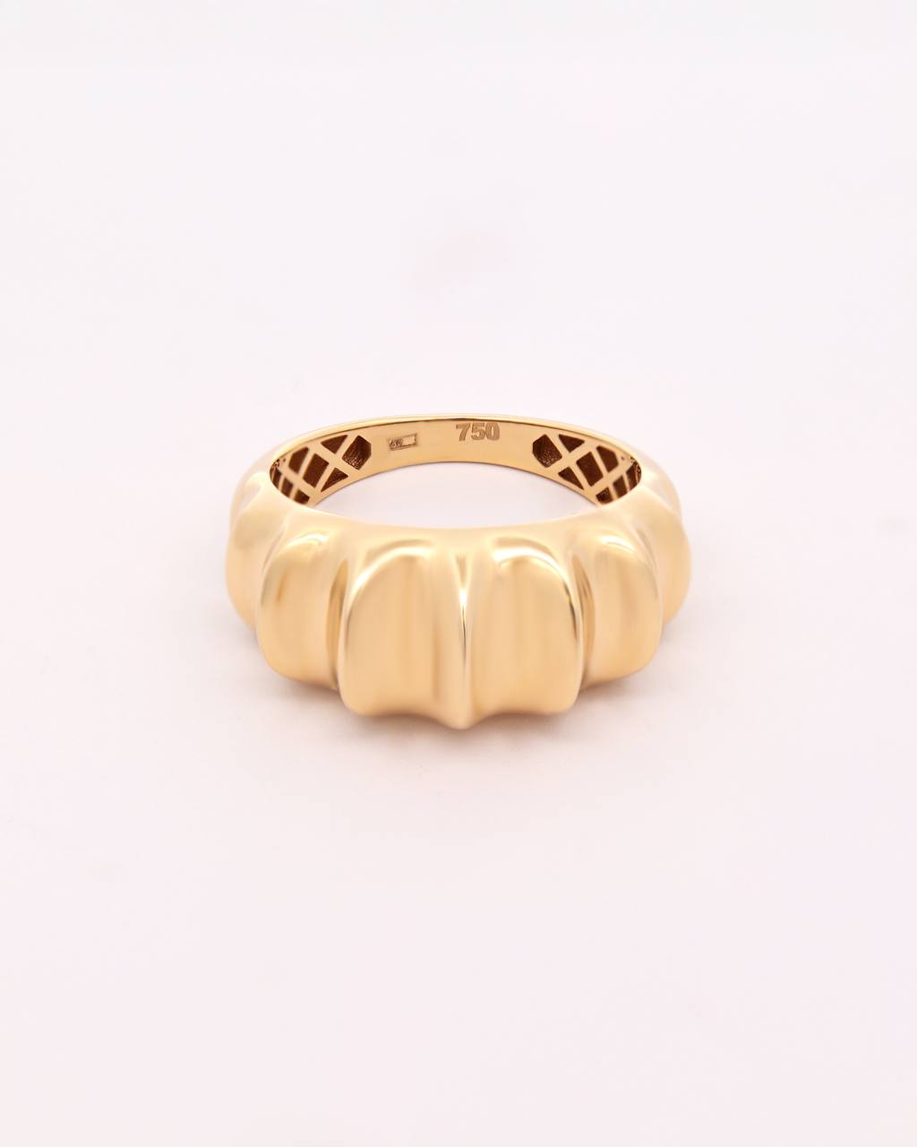 18K Gold Sculpted Dome Ring