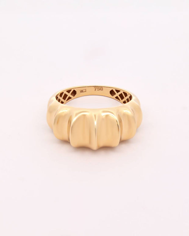 18K Gold Sculpted Dome Ring