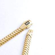 Articulated Chevron Link Choker Bracelet in Yellow Gold